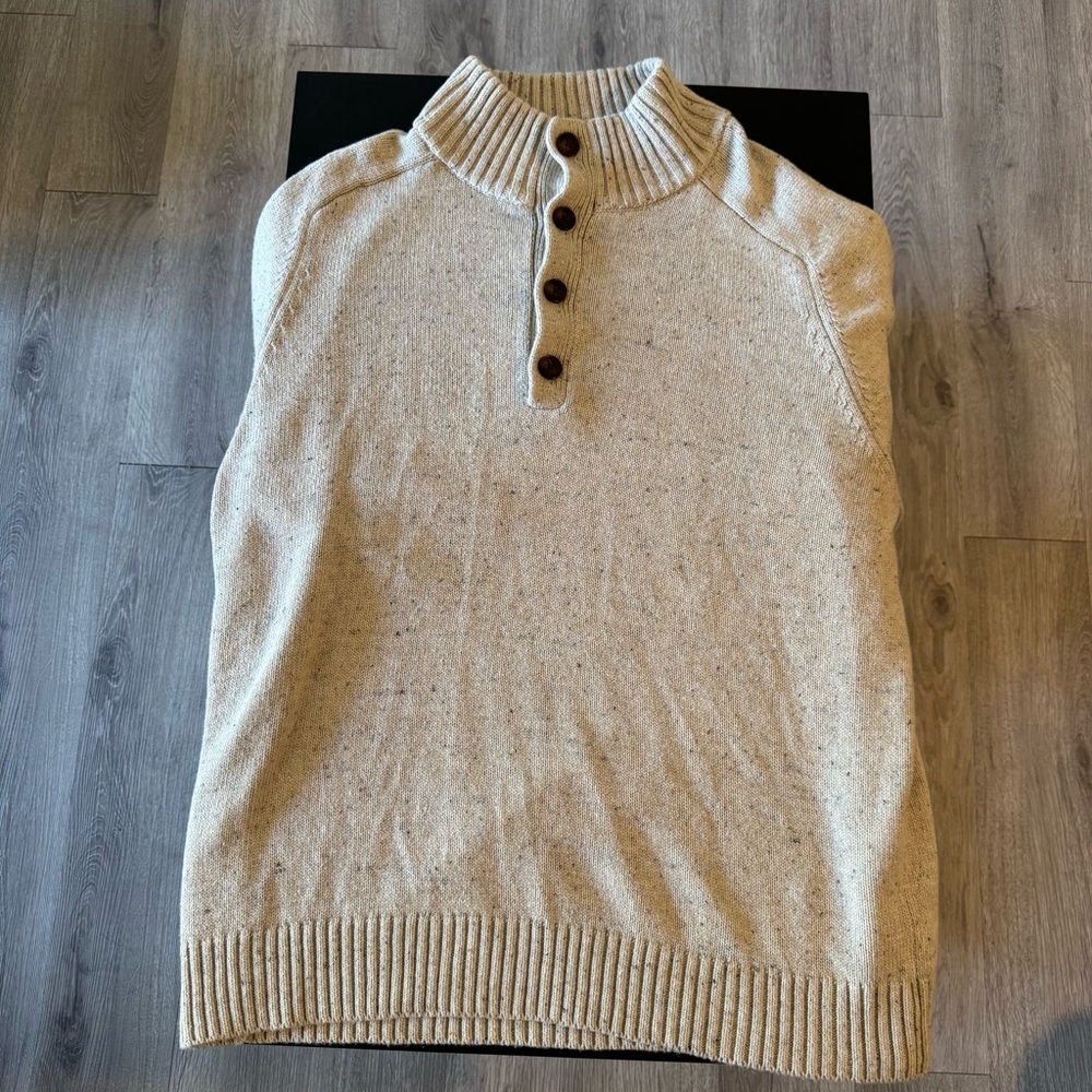 Men’s Target Goodfellow & Co Beige Button Up Collar Sweater Size XL